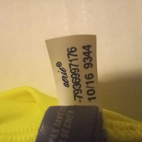 Aerie High Neck Crop Halter Swimsuit Top-Large-Tie Front-Yellow Stripe-Lined - Picture 8 of 8